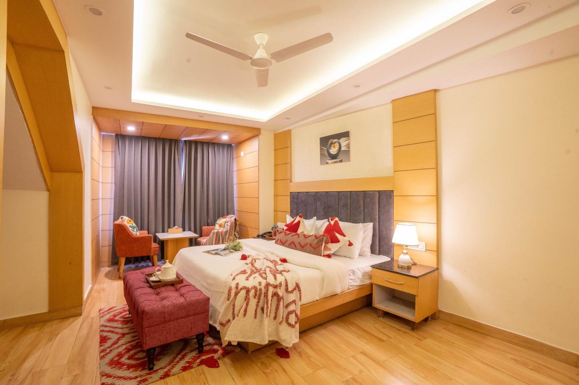 Super Hotel By Perfectstayz Mall Road Mussoorie Cameră foto